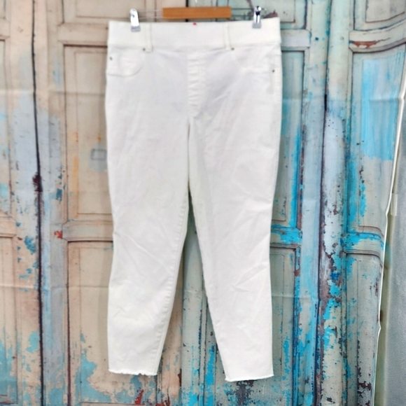SPANX White Skinny Slimming Jeans Raw Hem - Picture 2 of 9